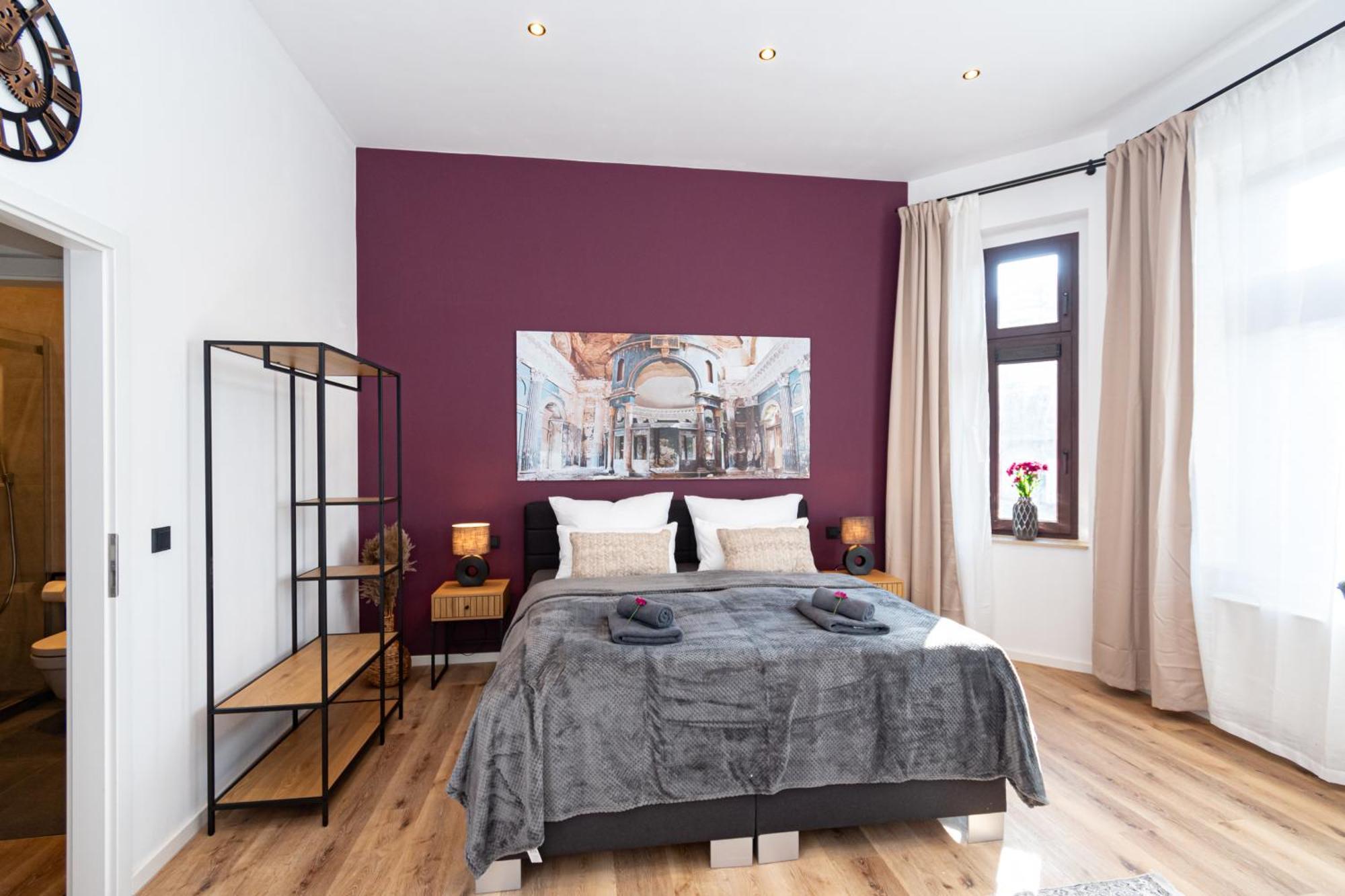 Sweethome - Zentral - Kueche & Parkplatz, Wifi Halle  Bagian luar foto